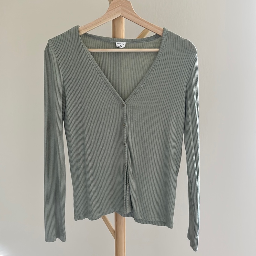 Sage Wilfred free Henley shirt XS